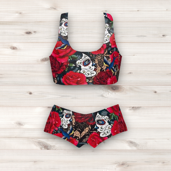 Women's Wrestling Crop Top and Booty Shorts Set - Skulls and Roses Print